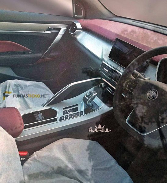 INTIP : Ruang dalaman Proton X50 versi Sport pula berjaya 